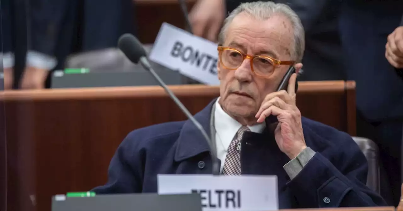 Berlusconi, Vittorio Feltri: 'Non sono credente, ma prego per il migliore italiano che c'è'