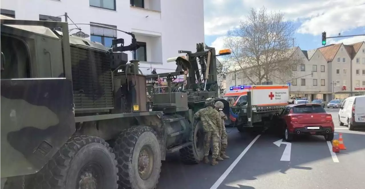 Unfall sorgt an der Storg-Kreuzung in Sulzbach-Rosenberg für Chaos