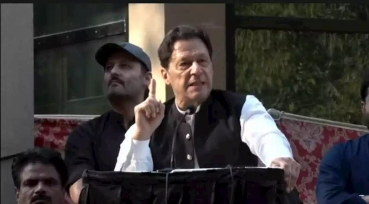 حکومت نے فوج کو عدلیہ اور قوم کے سامنے لا کھڑا کیا ہے: عمران خان