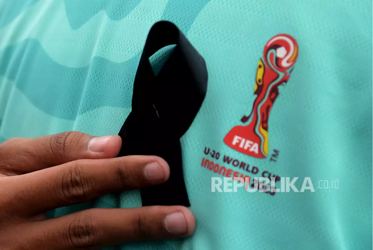 Batal Gelar Piala Dunia, Indef: Indonesia Kehilangan Potensi Ekonomi |Republika Online