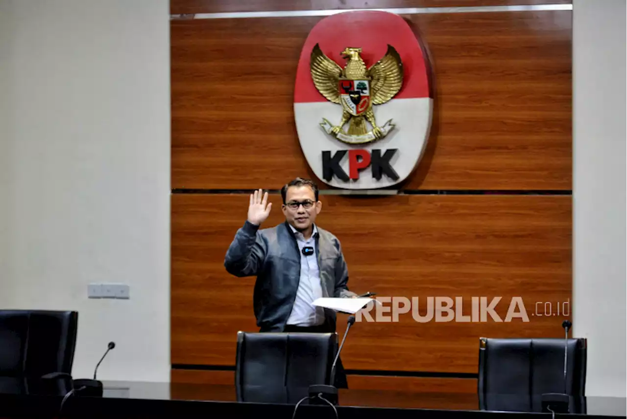 KPK Bantah Kabar Firli Bocorkan Dokumen Penyelidikan Kasus Korupsi Tukin |Republika Online