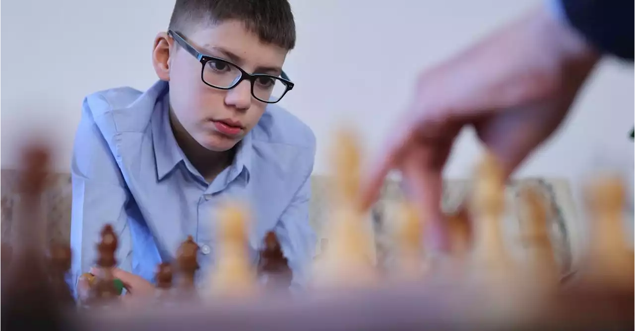 The Syrian refugee who has become Germany's youngest national chess player at 11