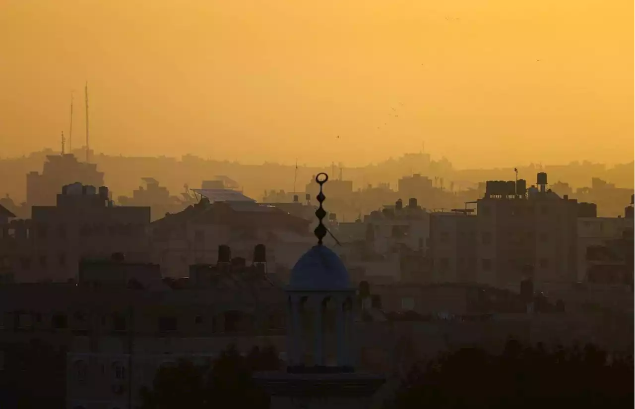 Violence resumes at Jerusalem holy site for 2nd night