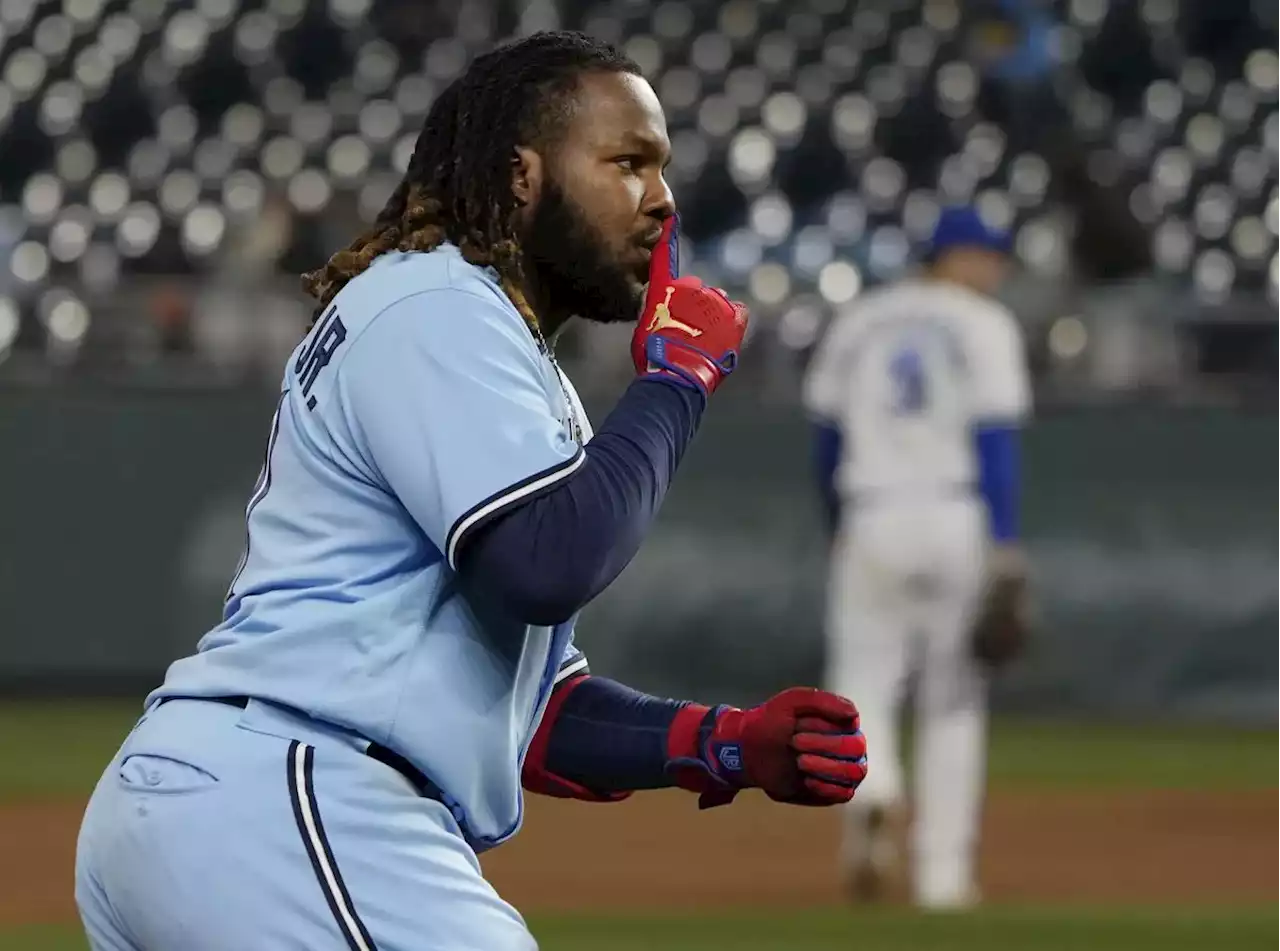 Alek Manoah rebounds, Vlad Guerrero Jr. launches first homer and Jays shut out Royals