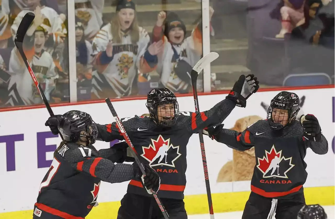 Canadian women open world hockey title defence with shutout on home ice