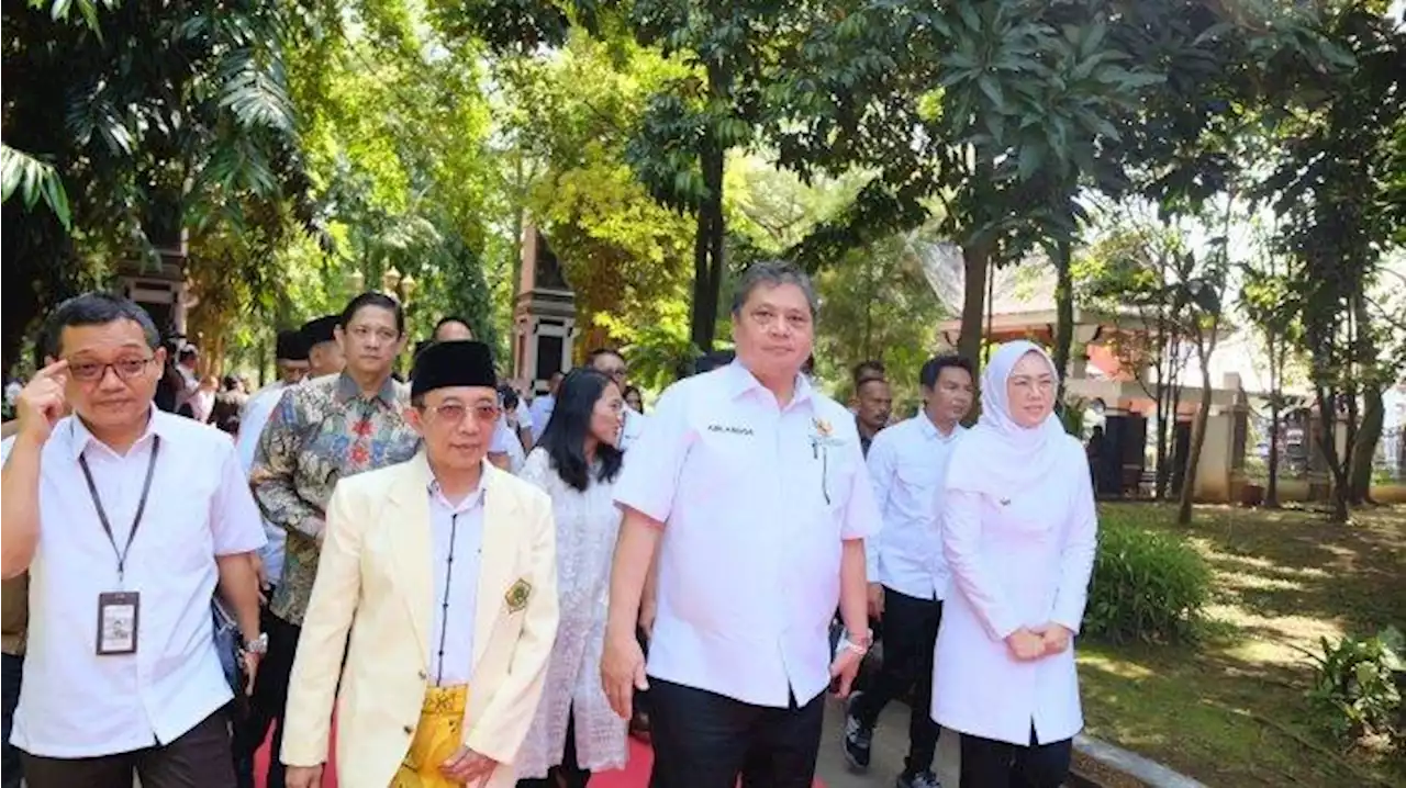 Ponpes Raudlatut Tarbiyah Doakan Airlangga Jadi Presiden Agar Masyarakat Sejahtera - Tribunnews.com