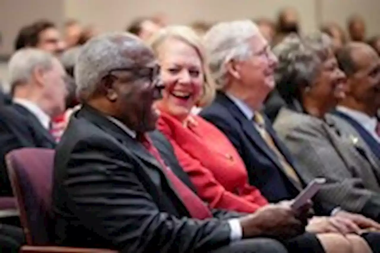 Justice Thomas has accepted luxury travel for years from GOP donor, report says