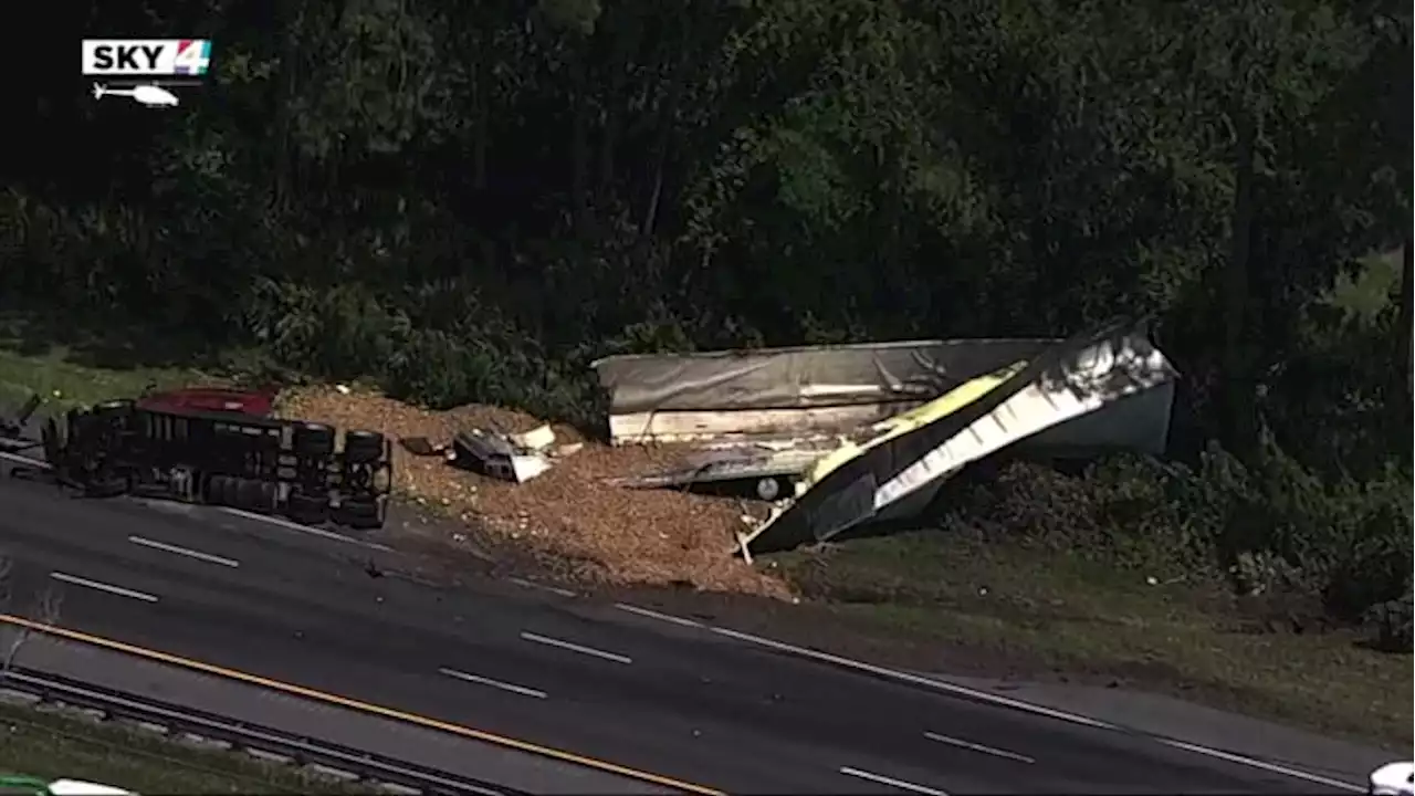 Thousands of potatoes spilled in multi-vehicle St. Johns County crash that shut down I-95