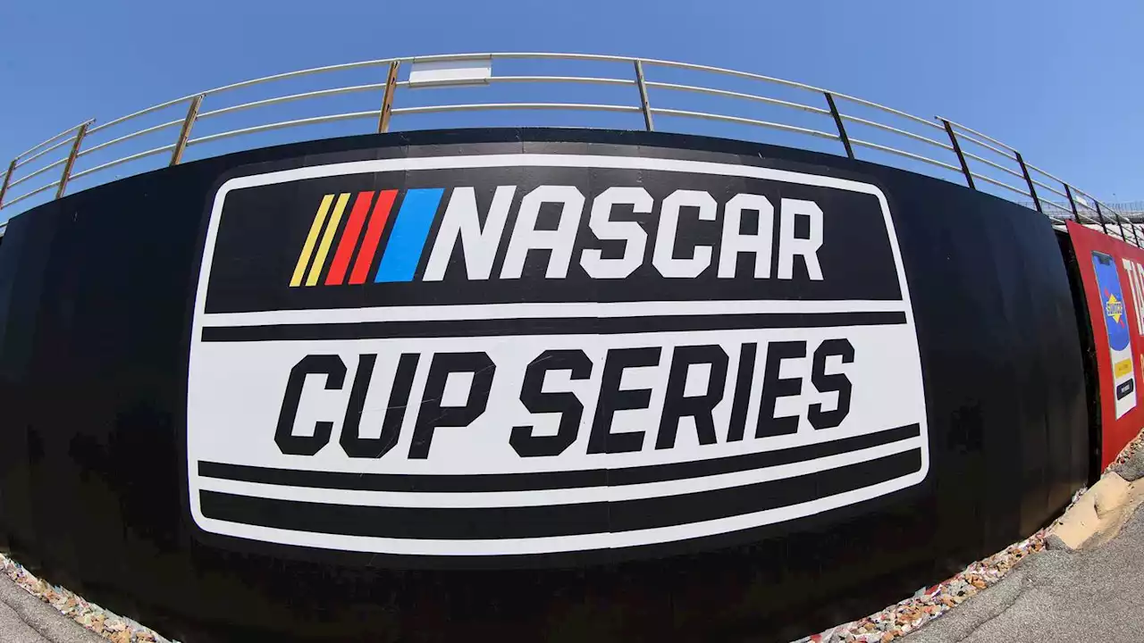 Reports: Unhappy with revenue negotiations, team owners boycott meeting with NASCAR