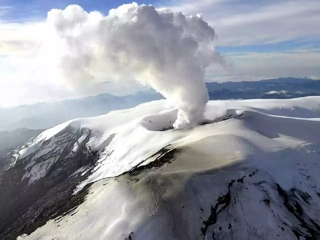 Se registraron 7100 sismos este miércoles en zona de influencia del volcán Nevado del Ruiz