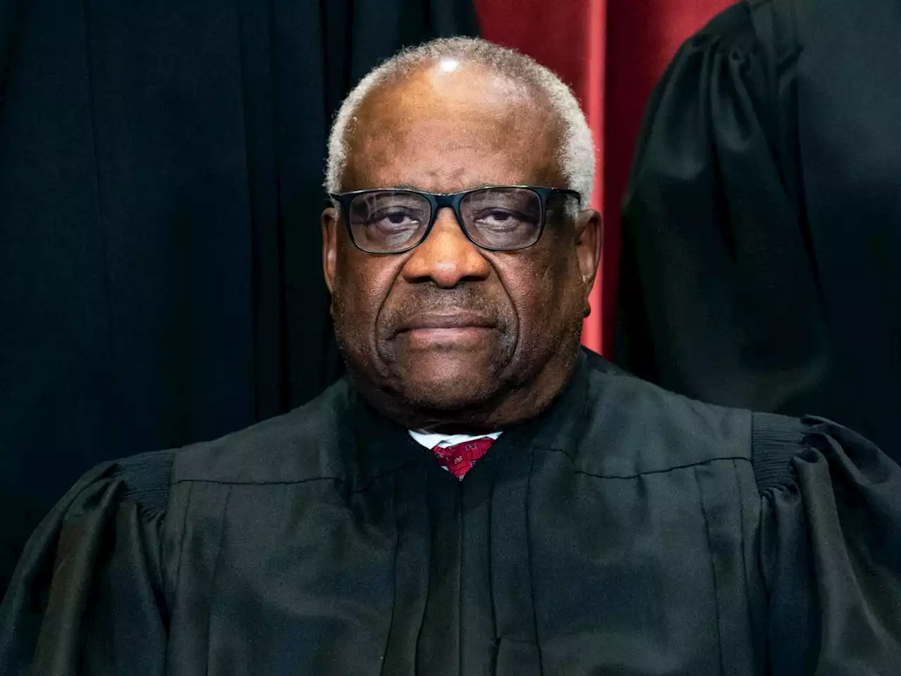 Clarence Thomas accepted luxury gifts from GOP megadonor for decades without disclosing them: report