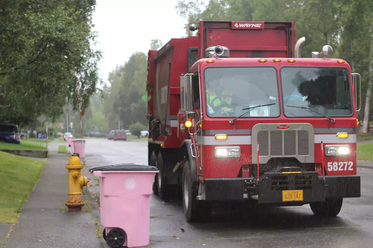 Head of Anchorage trash services resigns