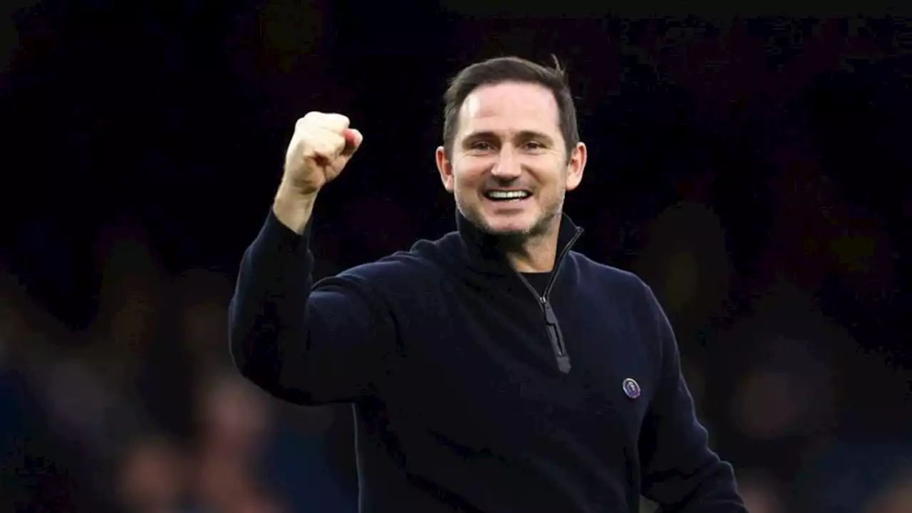 Chelsea should make Lampard permanent manager, says Hiddink