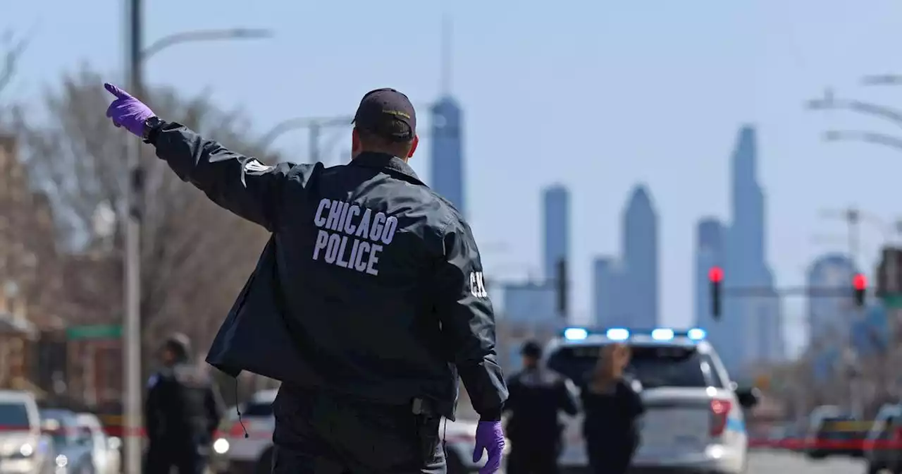 1 dead, 2 wounded in drive-by shooting in Humboldt Park neighborhood, police say