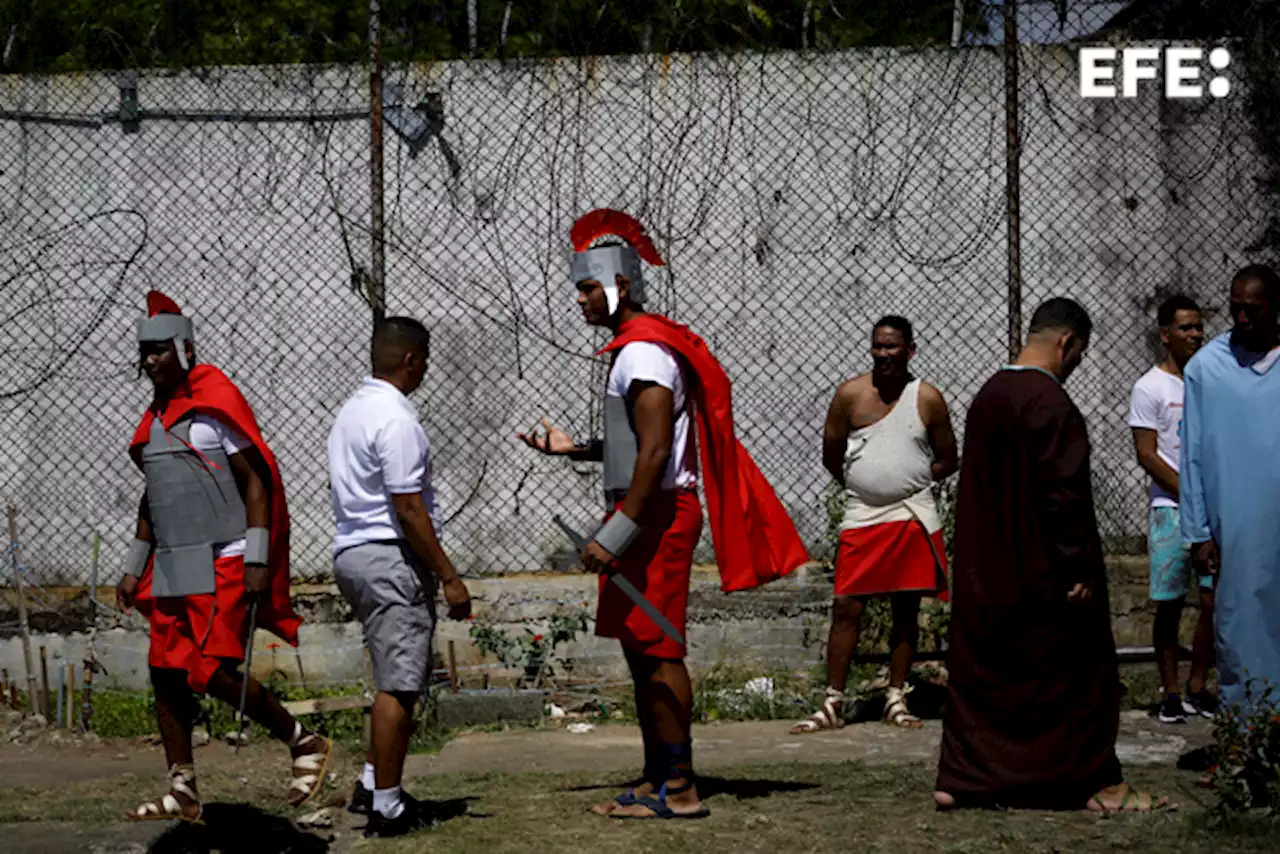 Presos en Panamá interpretan la Pasión de Cristo