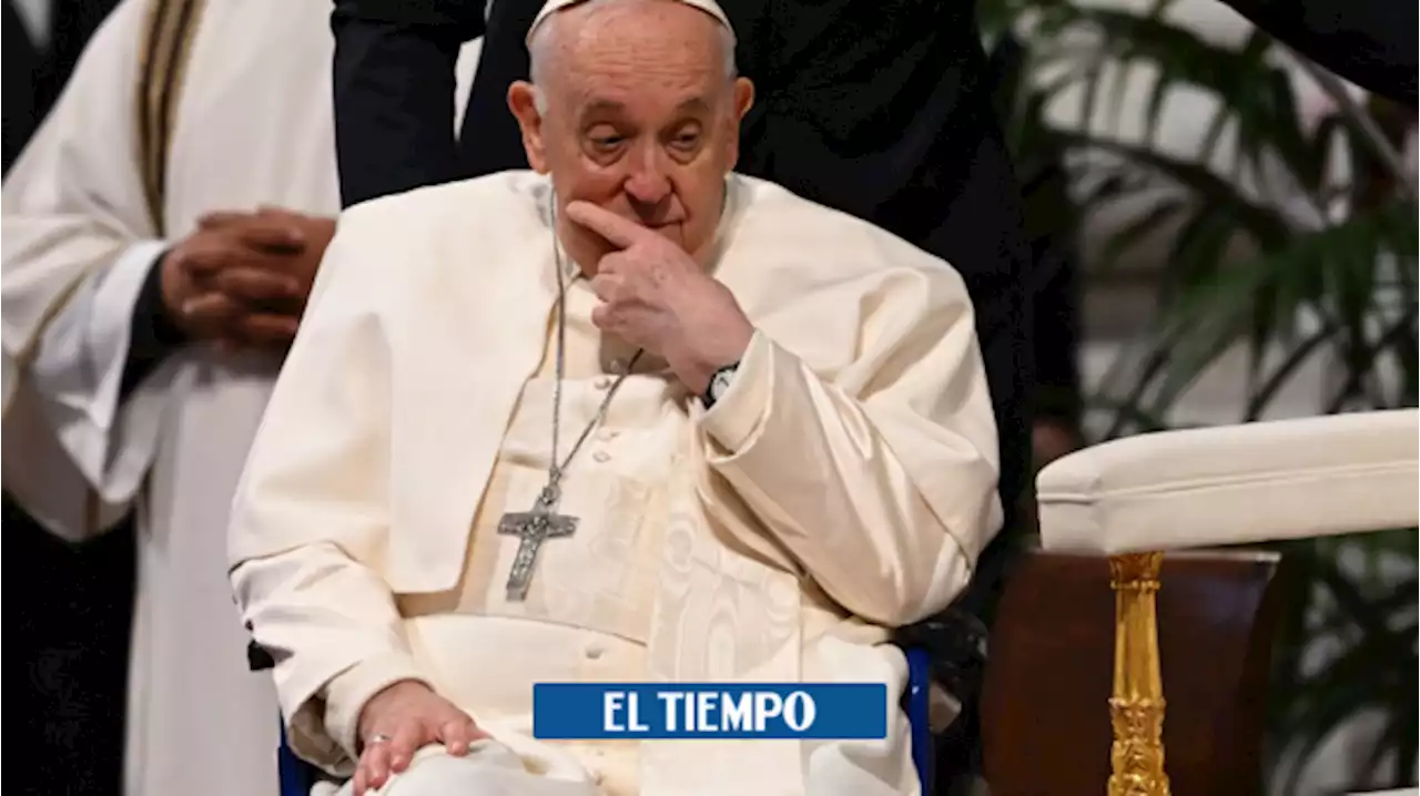 Papa Francisco se destapa sobre aborto, porno, Tinder y personas no binarias