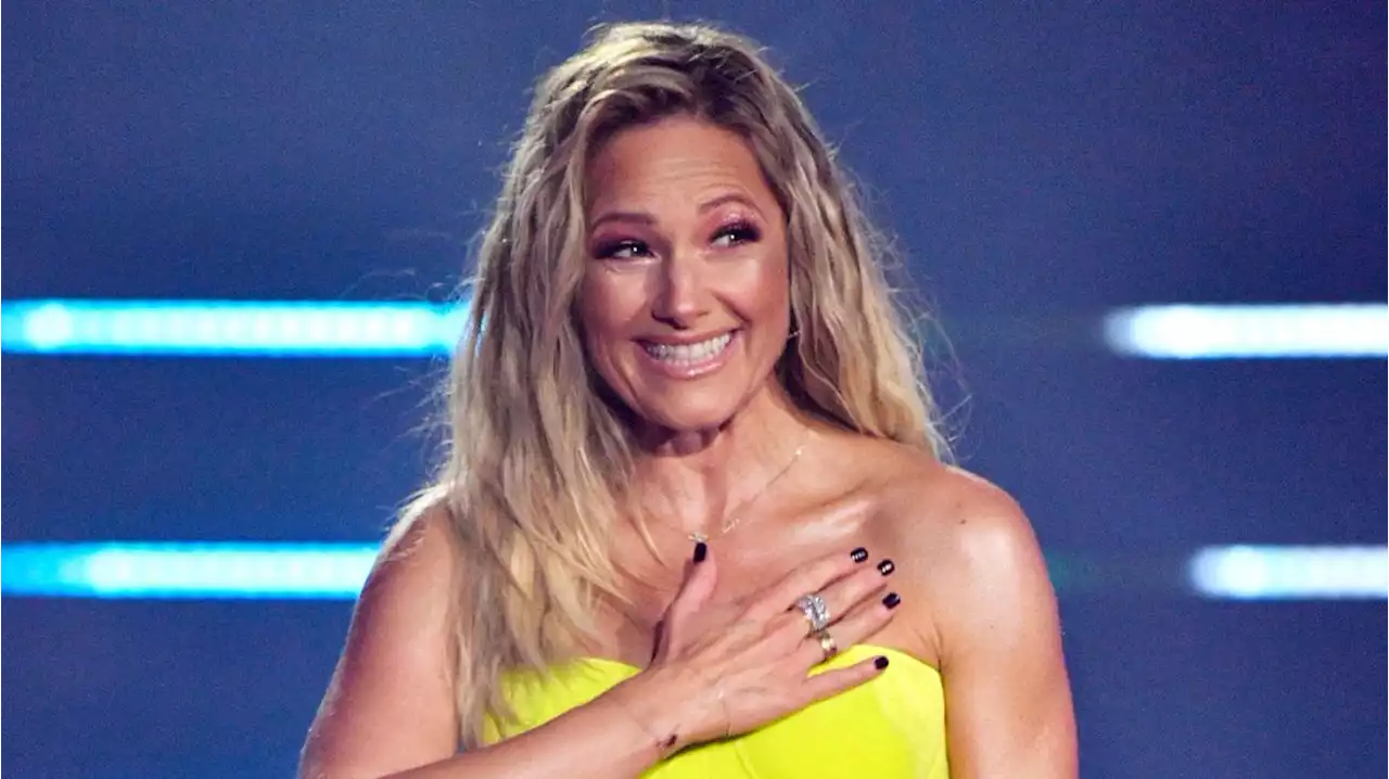 Nach Rippenfraktur: Helene Fischer meldet sich mit aufregenden Neuigkeiten bei ihren Fans