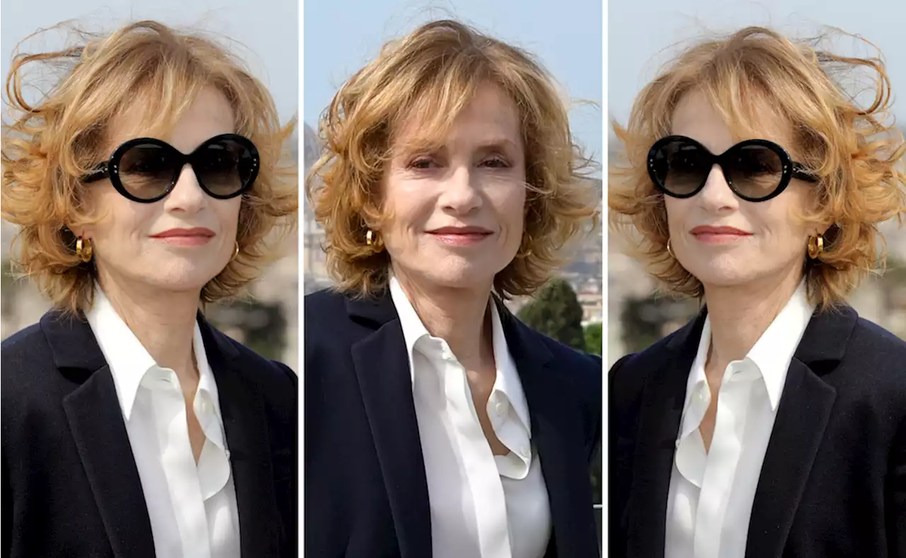 Isabelle Huppert: nuovo taglio capelli per i suoi 70 anni - iO Donna