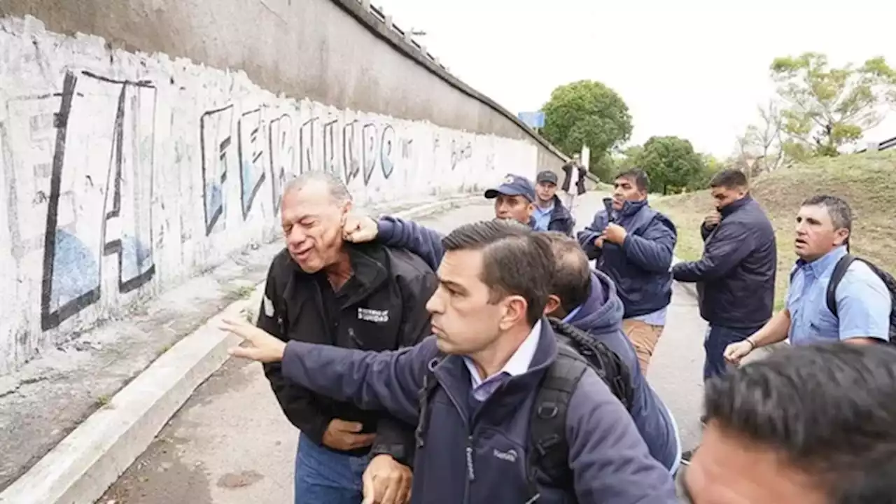 Tras agresión a Berni, la Provincia advirtió: 'No eran choferes'