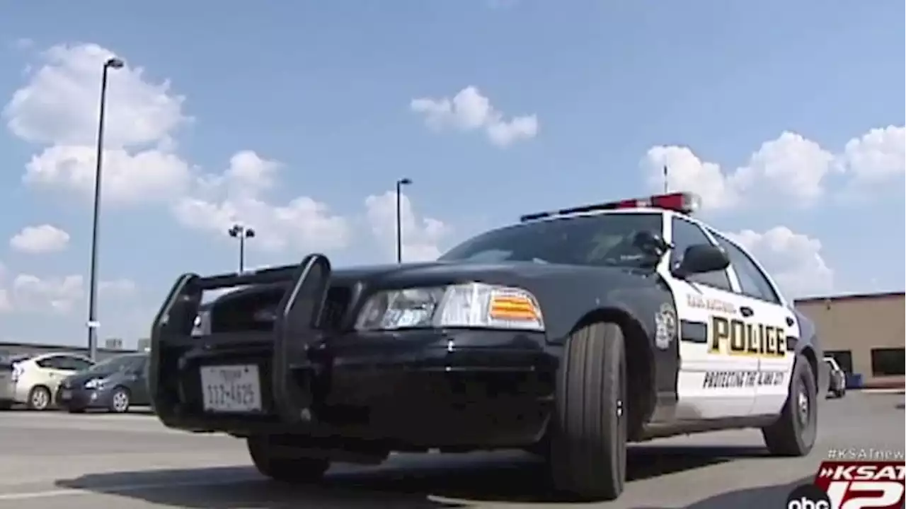 San Antonio considers adding hundreds of new police officers