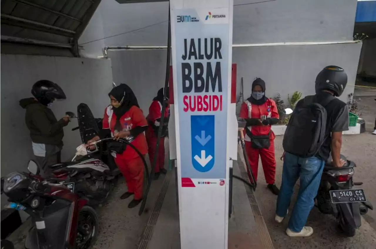 Pertamina Tingkatkan Stok Nasional BBM Periode Lebaran |Republika Online