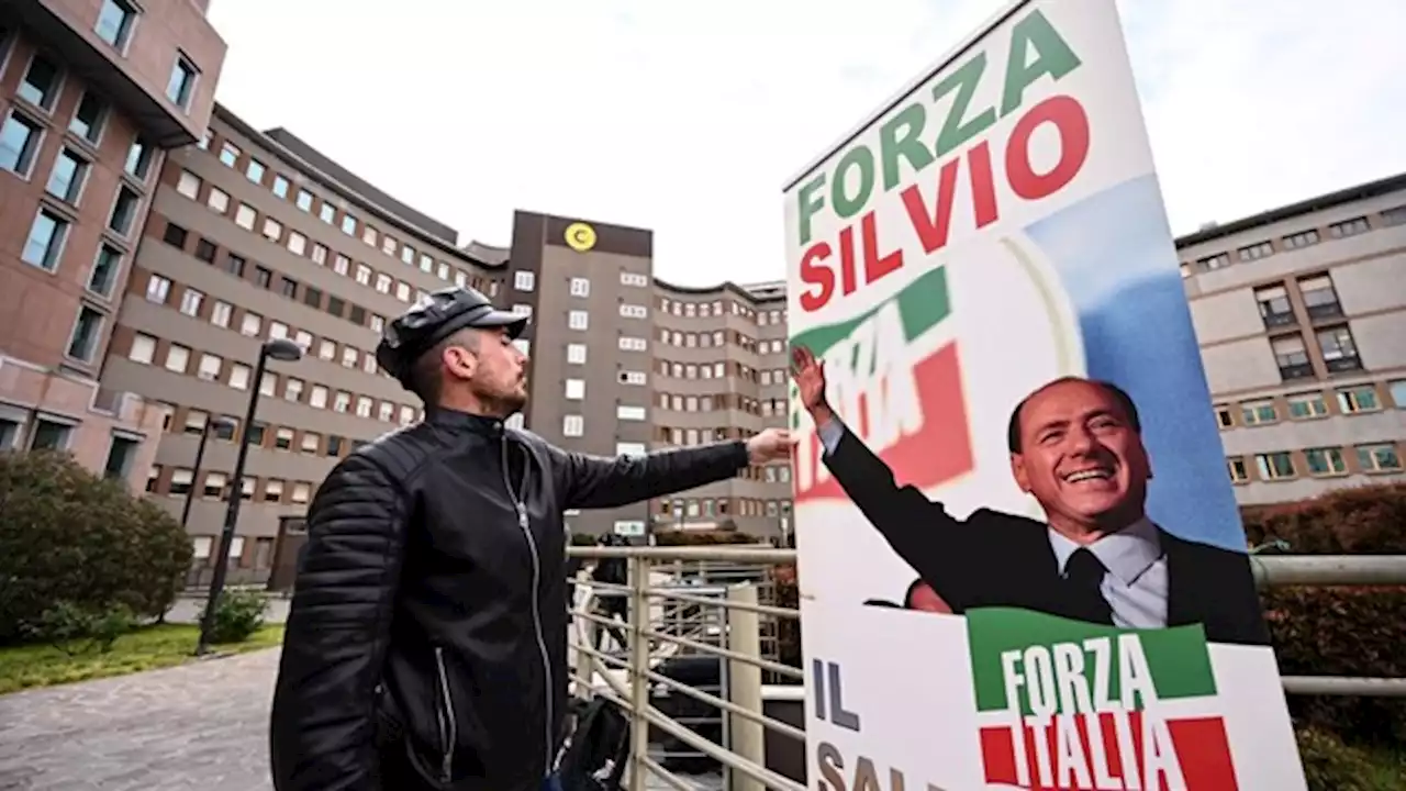 'Es duro, pero voy a superarlo': internado, Berlusconi habló de su lucha contr la leucemia