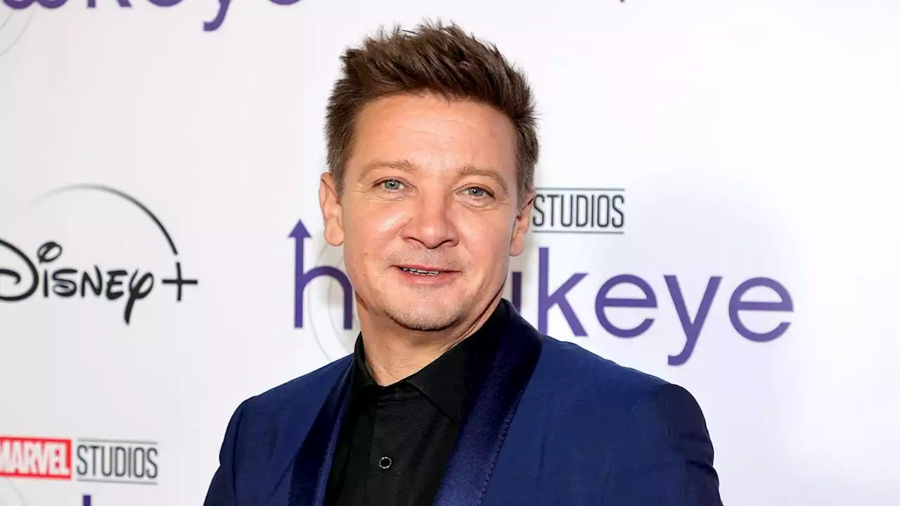 There's some gruesome stuff in Jeremy Renner's first post-crash interview