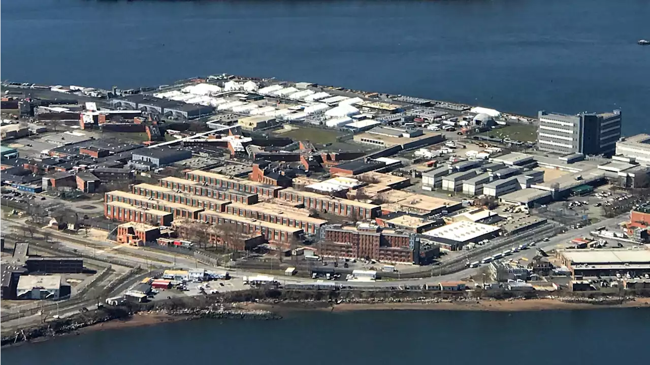 Fire Erupts in Rikers Island Solitary Confinement Unit, Injuring 20