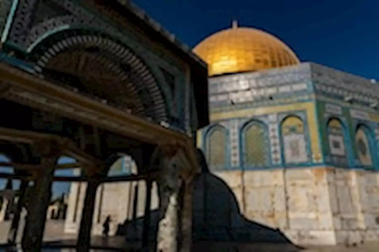 Why Israeli raids on al-Aqsa Mosque are stoking tensions