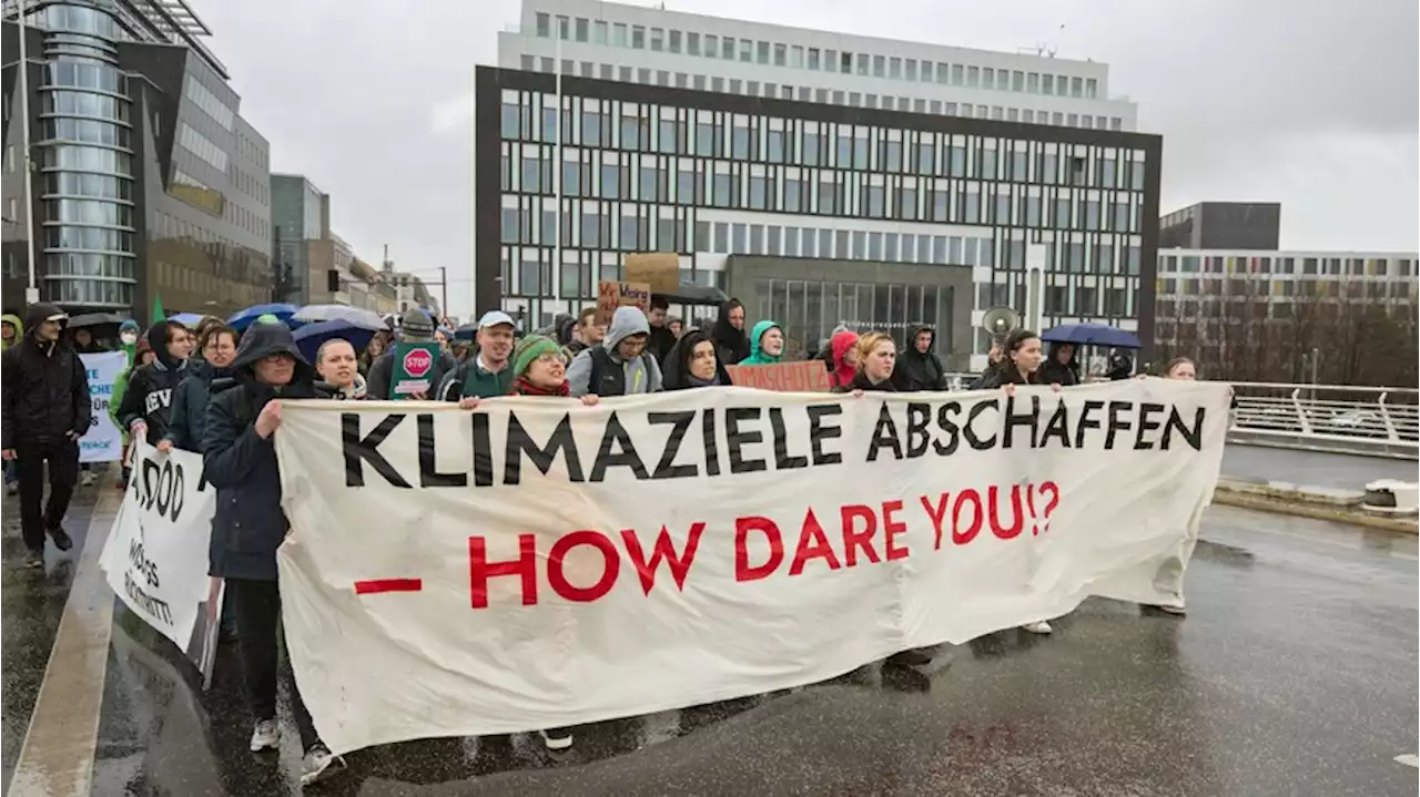 Fridays for Future: Dicke Luft – wie die Ampel den Rückschritt besiegelt