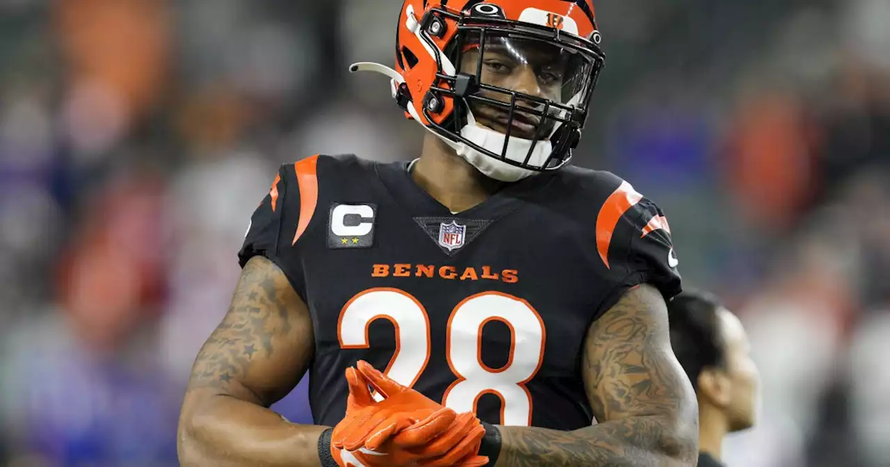 Bengals' Joe Mixon again faces charges over accusations he waved a gun at a woman in January