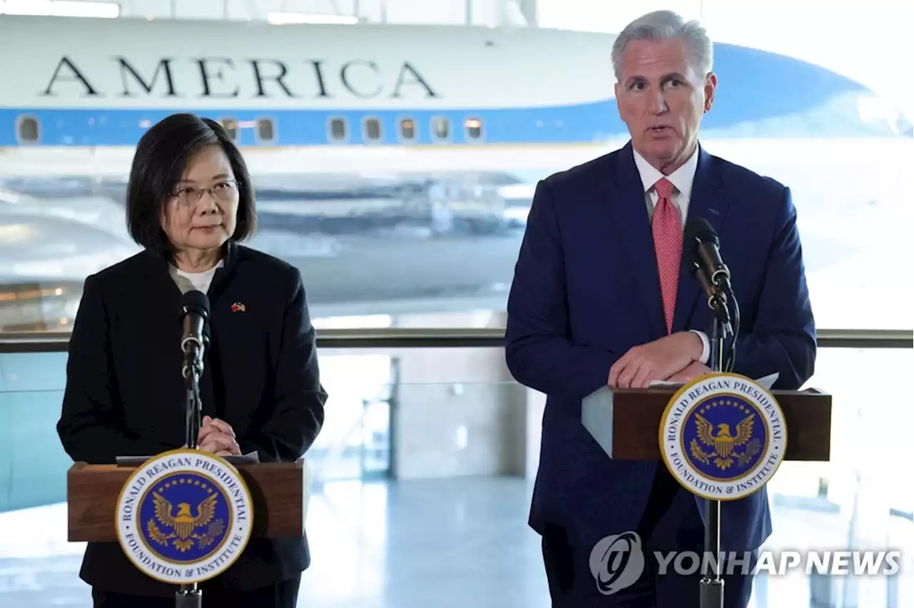 [2보] 중국 '샤오메이친 주미대만대표 제재…입국금지' | 연합뉴스