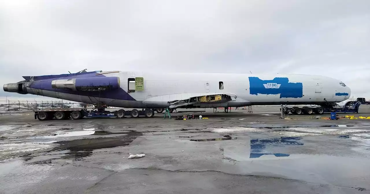 Former Fed Ex cargo jet makes one last trip, cruising the Glenn Highway to Big Lake