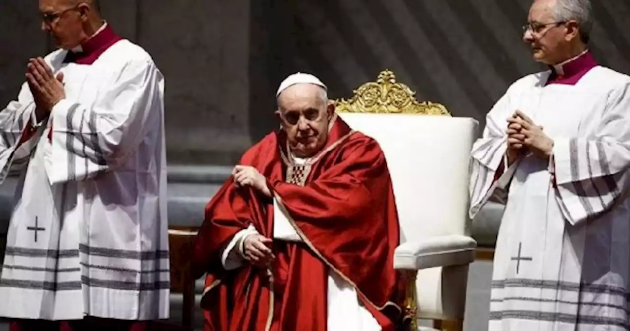 After bronchitis, cold weather forces pope to skip outdoor service