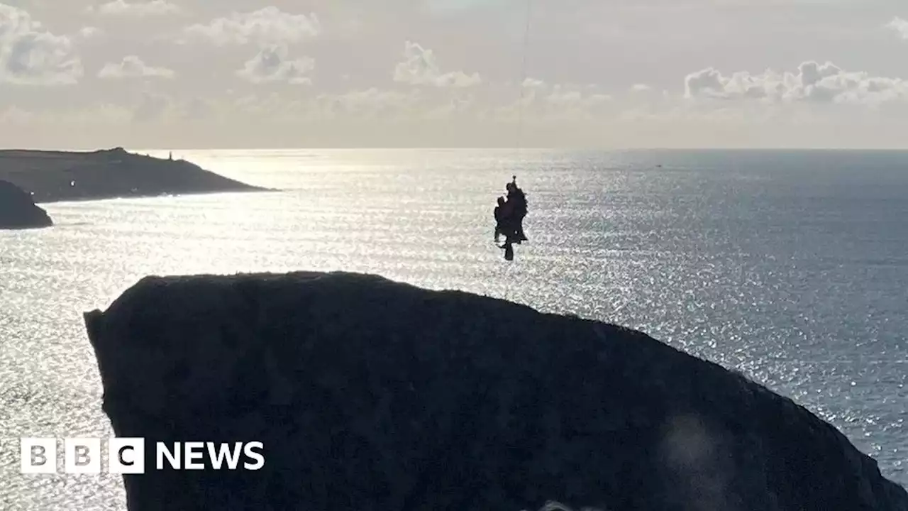 Two climbers at Bosigran airlifted to safety from cliffs