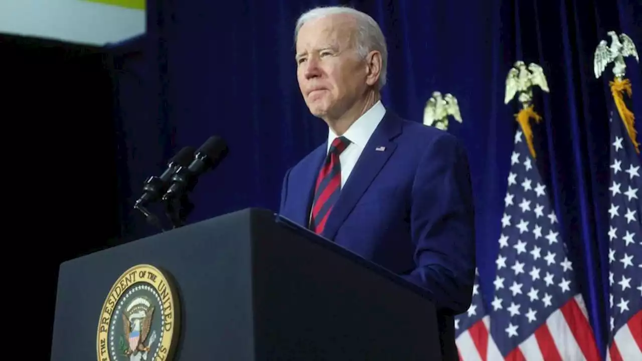 Etats-Unis : un juge suspend la pilule abortive, Joe Biden dénonce une atteinte aux droits des femmes