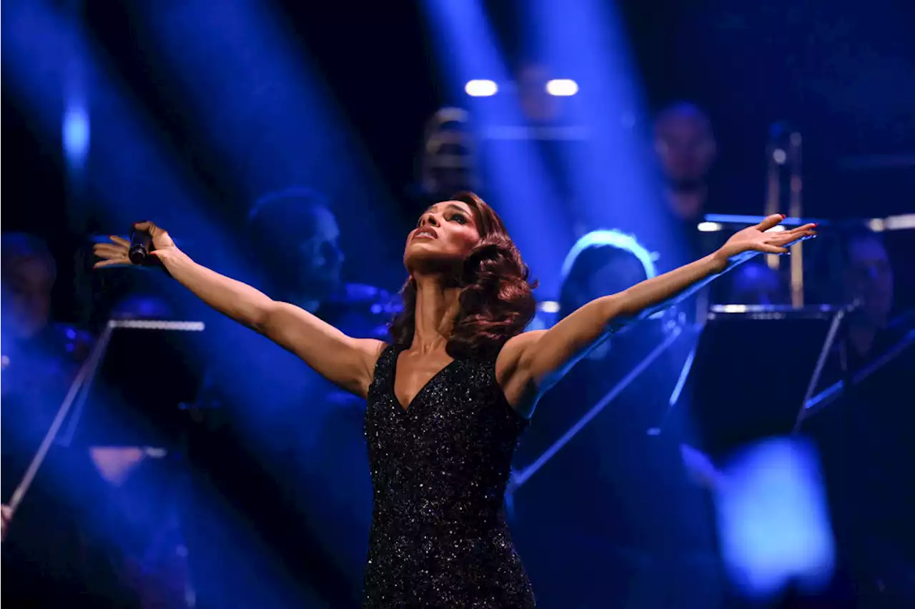 UK Performance Of ‘The Bodyguard’ Halted Twice By Crowd’s Singalong Disturbances