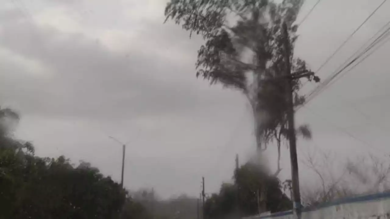 Fuertes lluvias afectaron el servicio de energía en el Atlántico