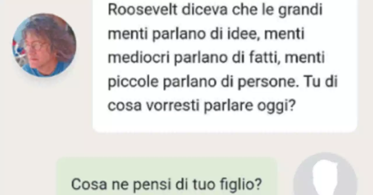 Davide Casaleggio, l'ultima follia: la chat con il padre morto