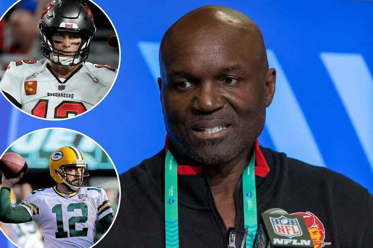 Todd Bowles weighs in on Aaron Rodgers-Jets talks after Tom Brady experience