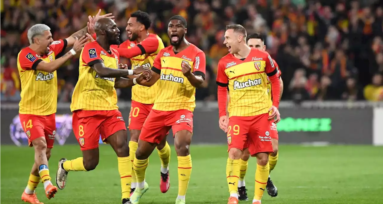 🚨 RC Lens - Strasbourg : Lens l'emporte et revient à 3 points du PSG