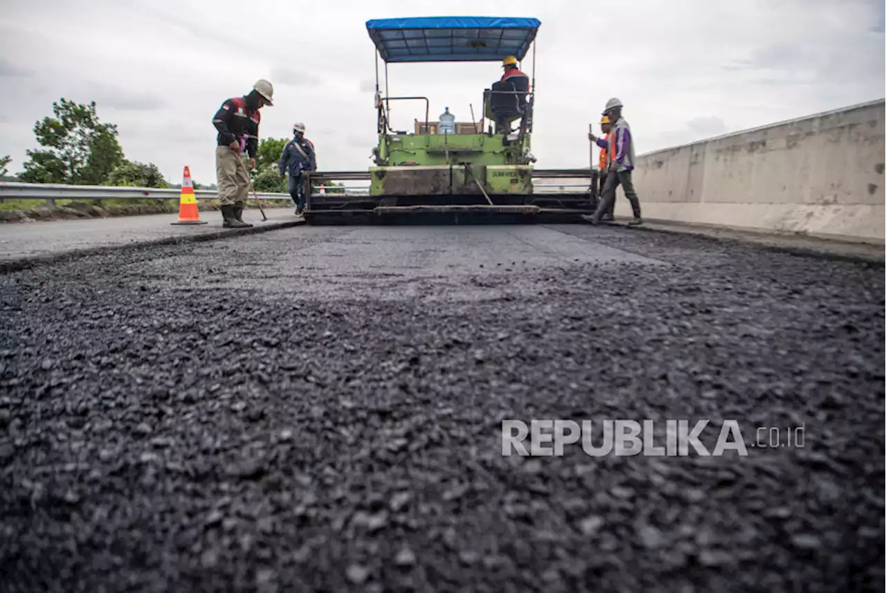 Akses Jalan di Sejumlah Objek Wisata Cianjur Mulai Diperbaiki |Republika Online