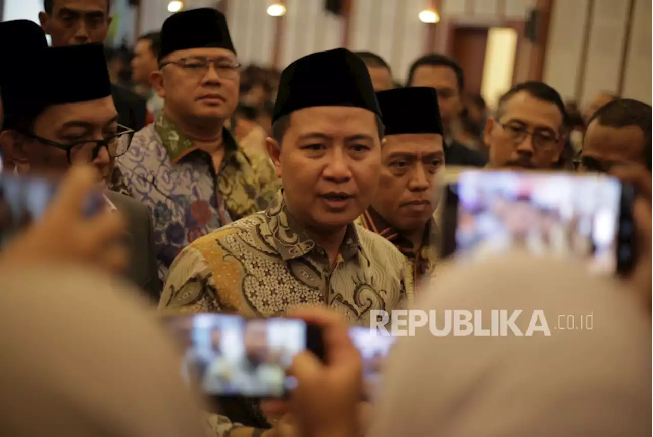 Petugas Haji Diminta Hibahkan Diri, Pikiran, dan Energi Layani Jamaah  |Republika Online