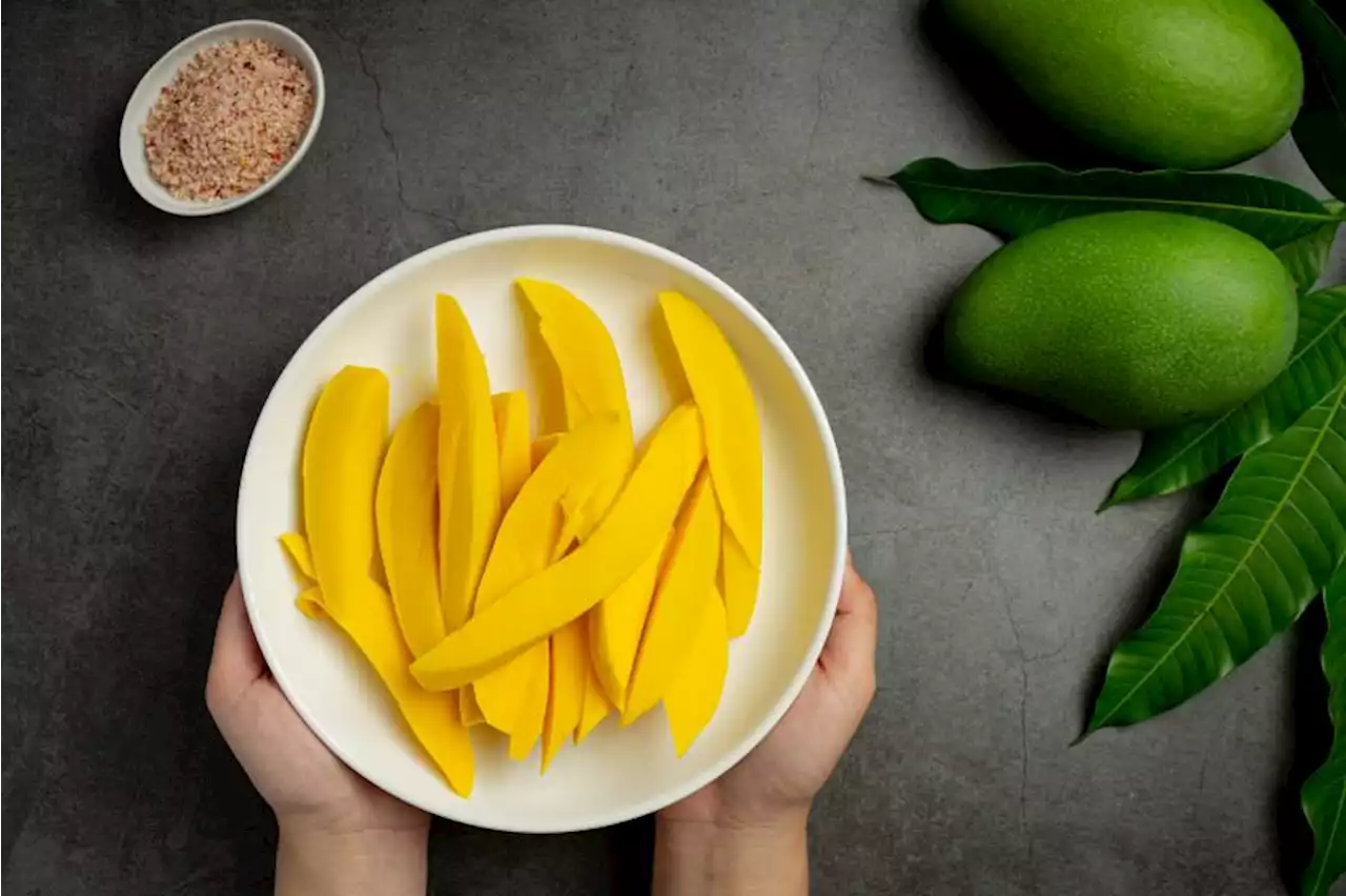 Rendam Mangga di Air Beberapa Jam Sebelum Dimakan, Ahli: Bisa Optimalkan Nutrisi |Republika Online