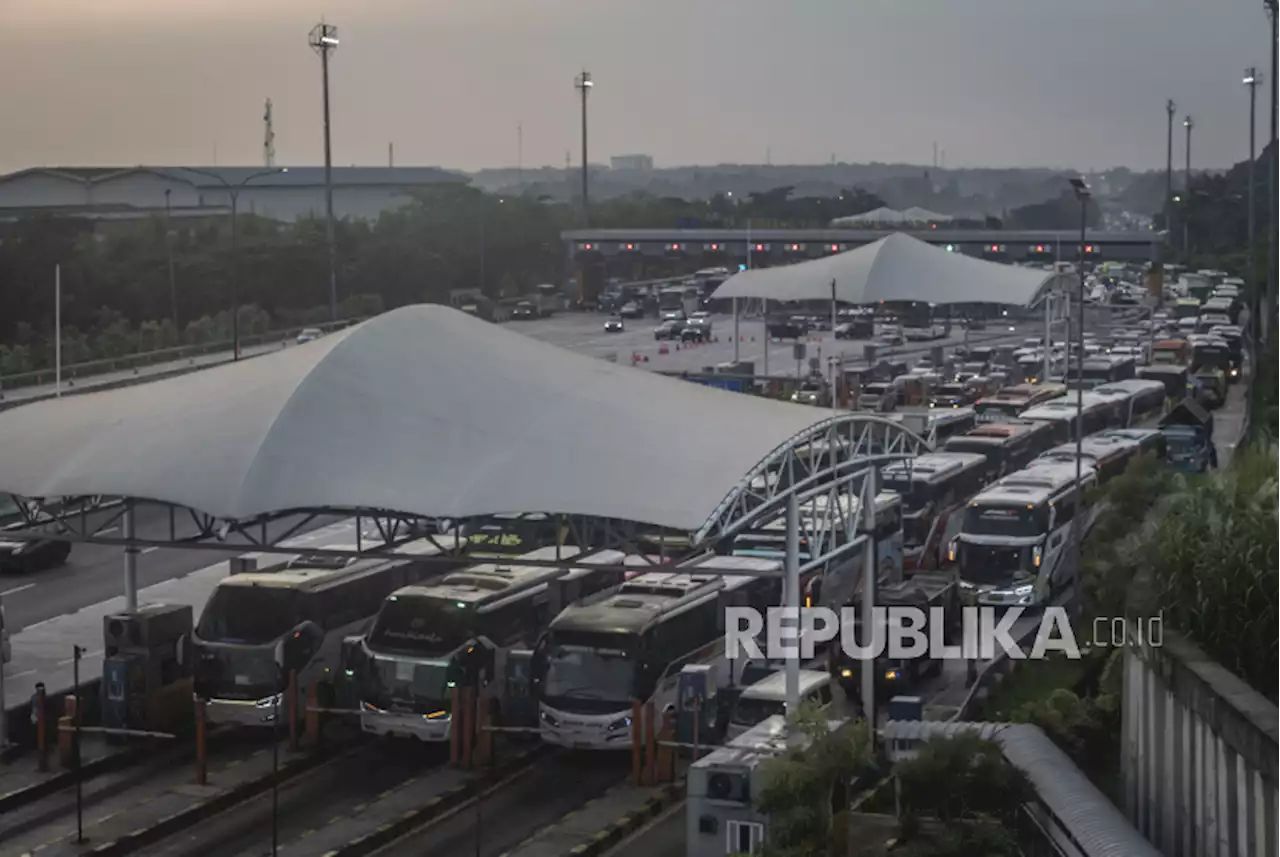 Tol Jakarta-Cikampek Beri Diskon Saat Arus Mudik dan Balik |Republika Online