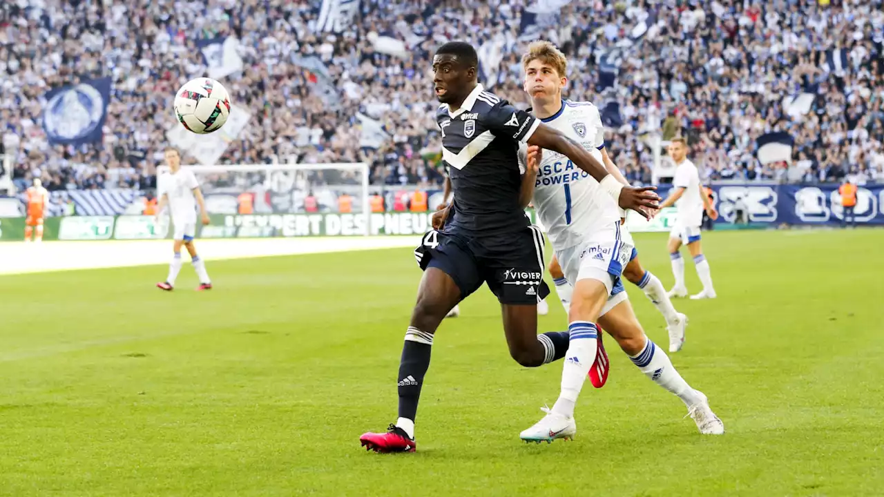 Bordeaux-Bastia: le Girondin Malcom Bokele victime d'insultes racistes, le club envisage des poursuites