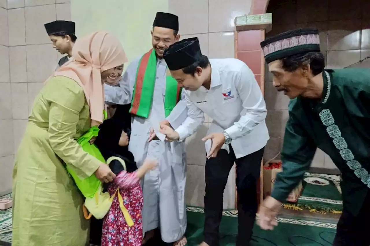 DPP Pemuda Perindo Buka Puasa Bersama dan Santuni Anak Yatim di Cilebut Barat Bogor