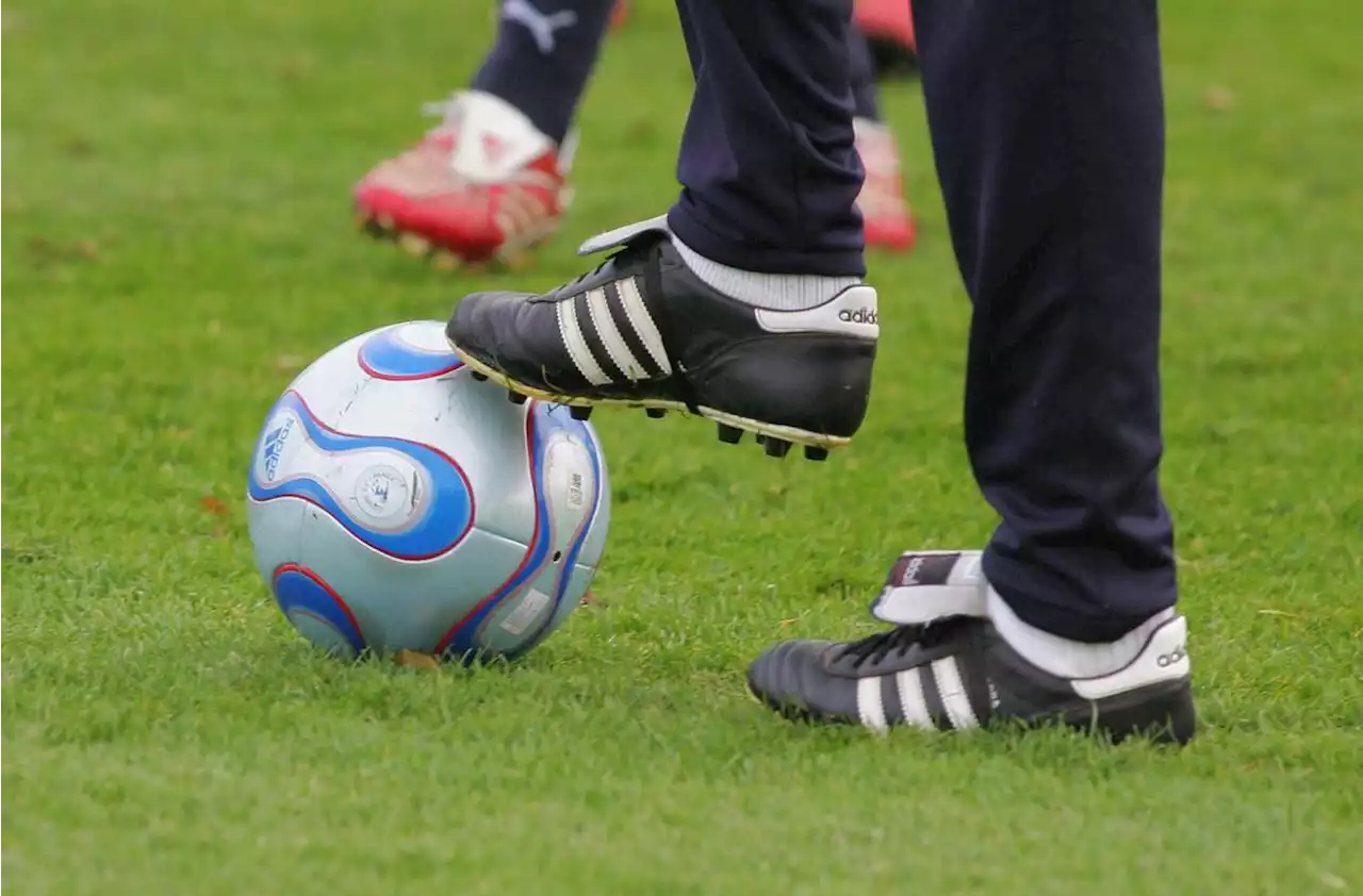 Un match de foot dégénère, un adolescent à l’hôpital avec le palais fracturé