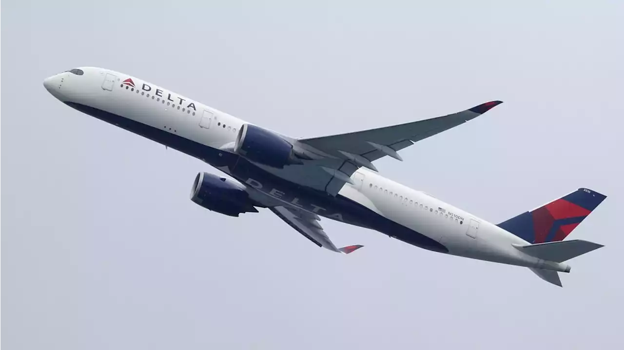 Minnesota Man Gets Two Years in Prison for Pointing Laser at Airplane