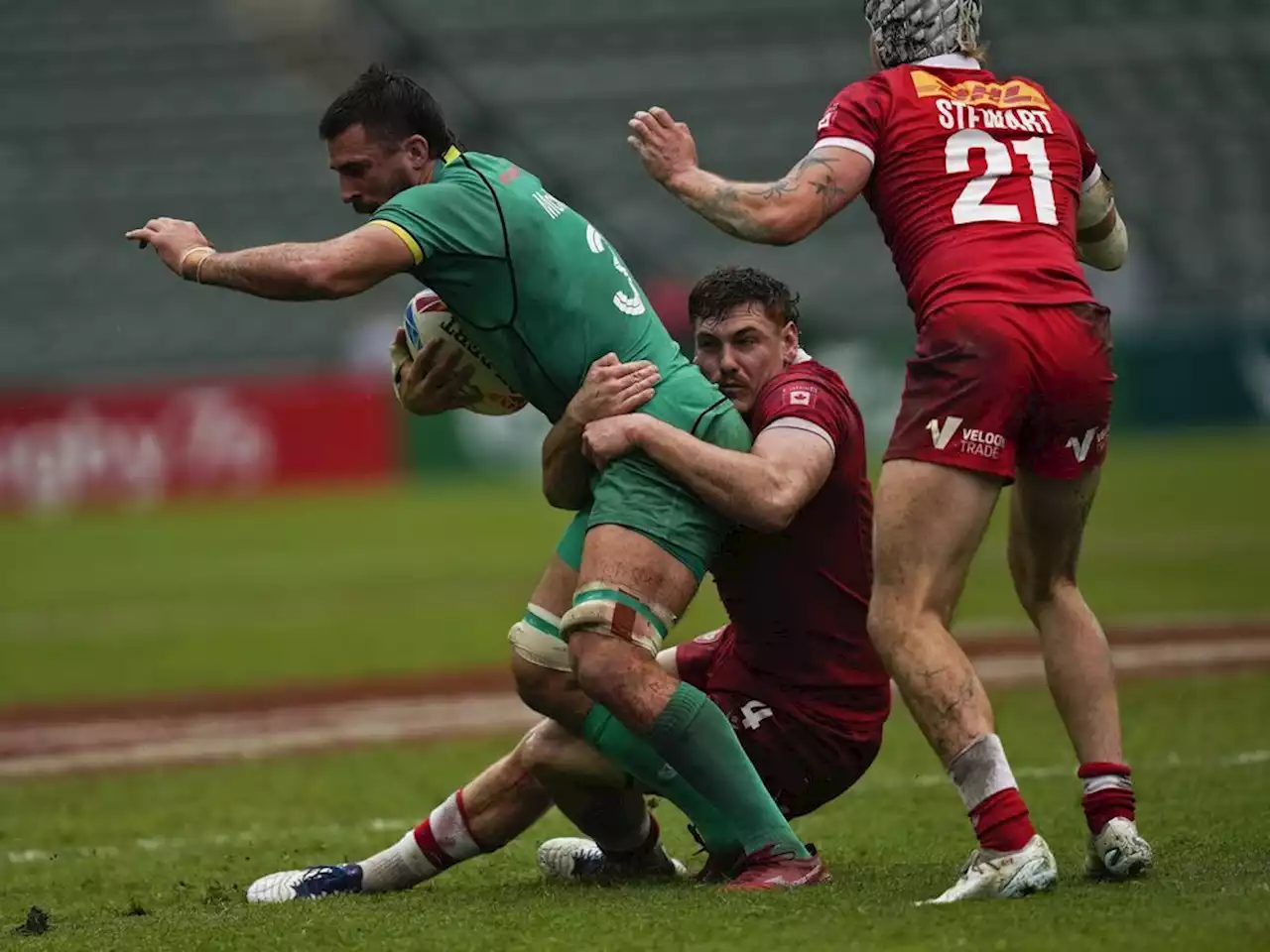 Canadian men lose to Fiji and Samoa but rally to beat Spain at Singapore Sevens